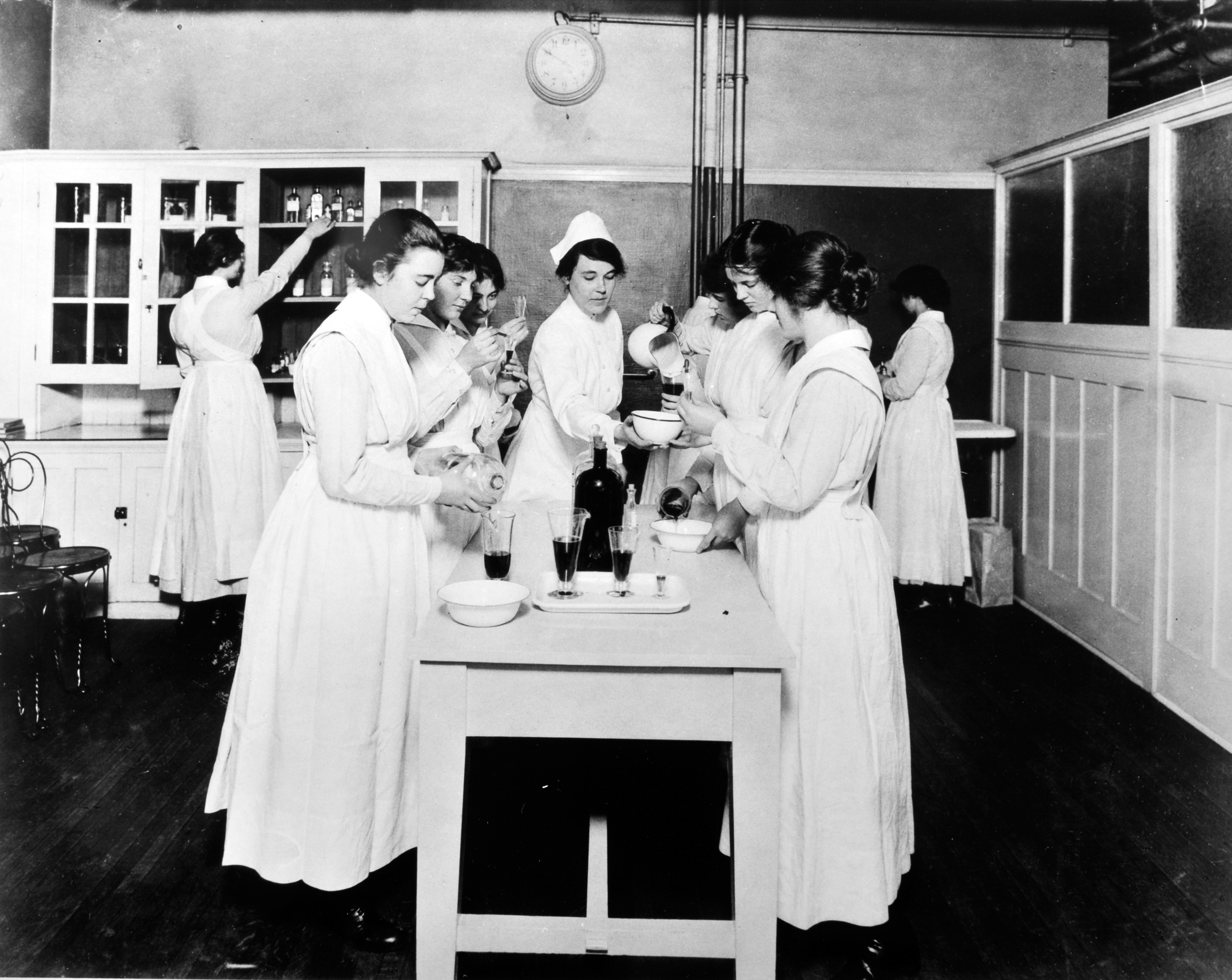 factories woman women unfiled photos