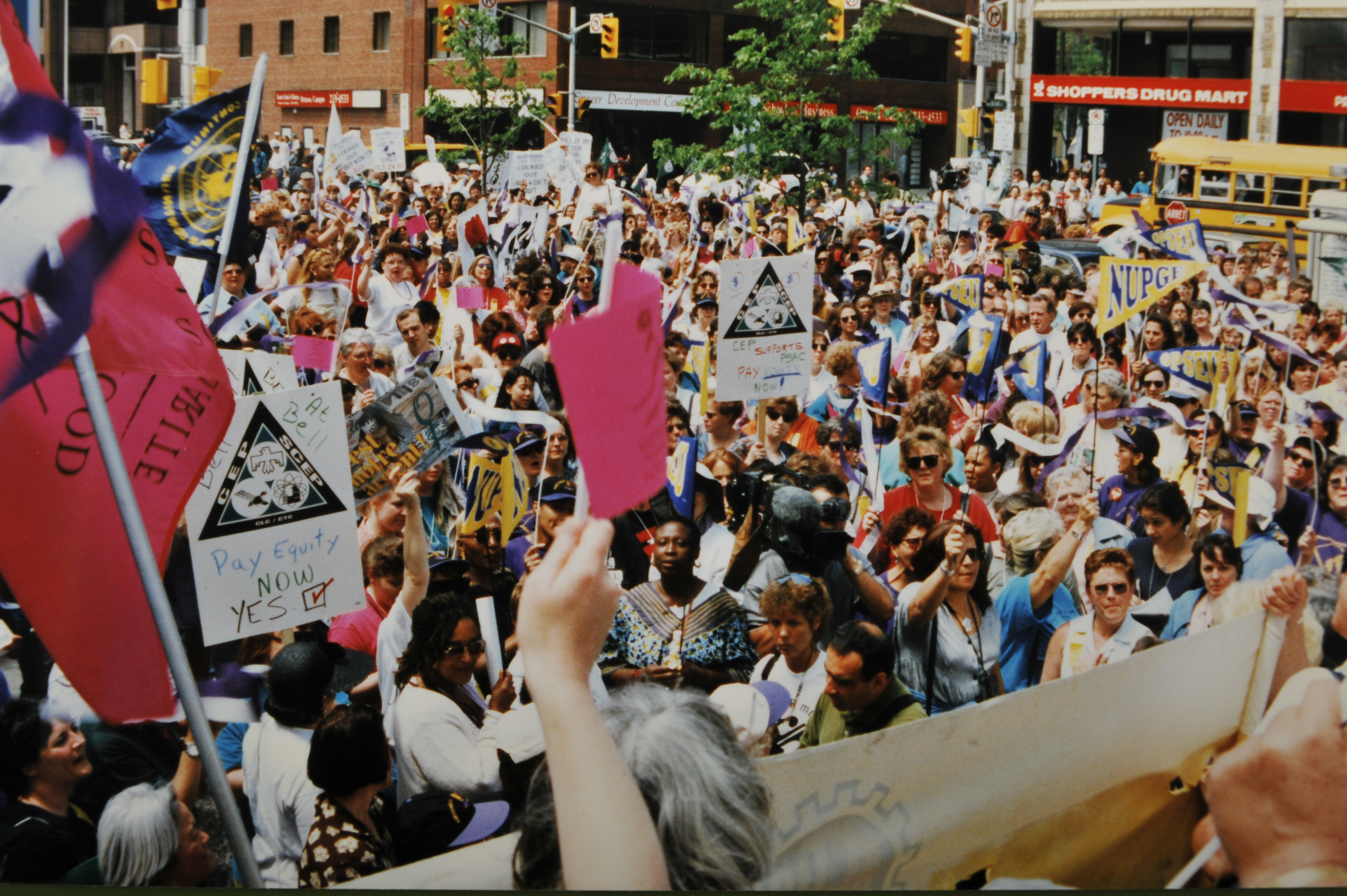 1996 march against poverty woman woman's march