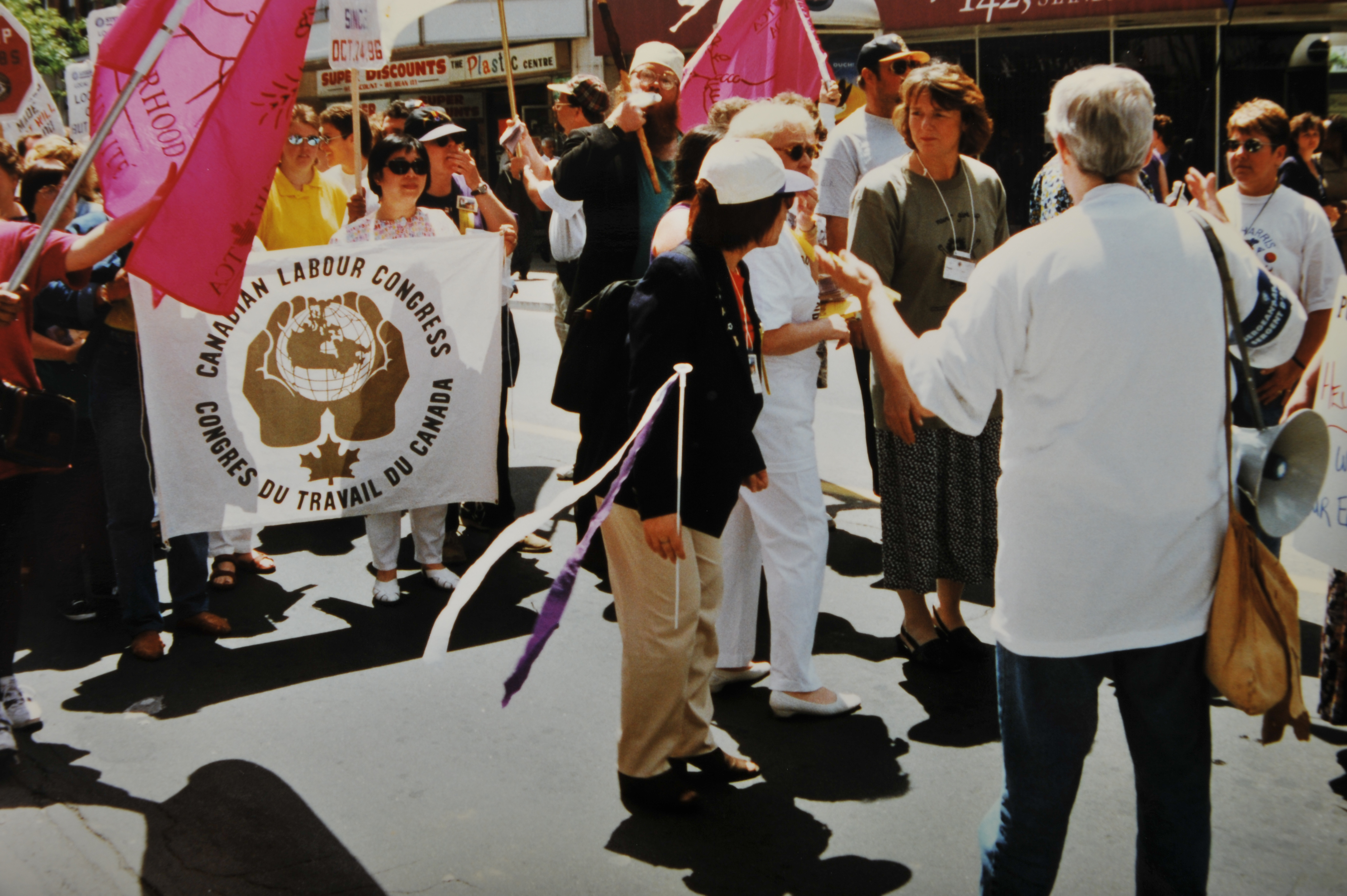 1996 march against poverty woman woman's march