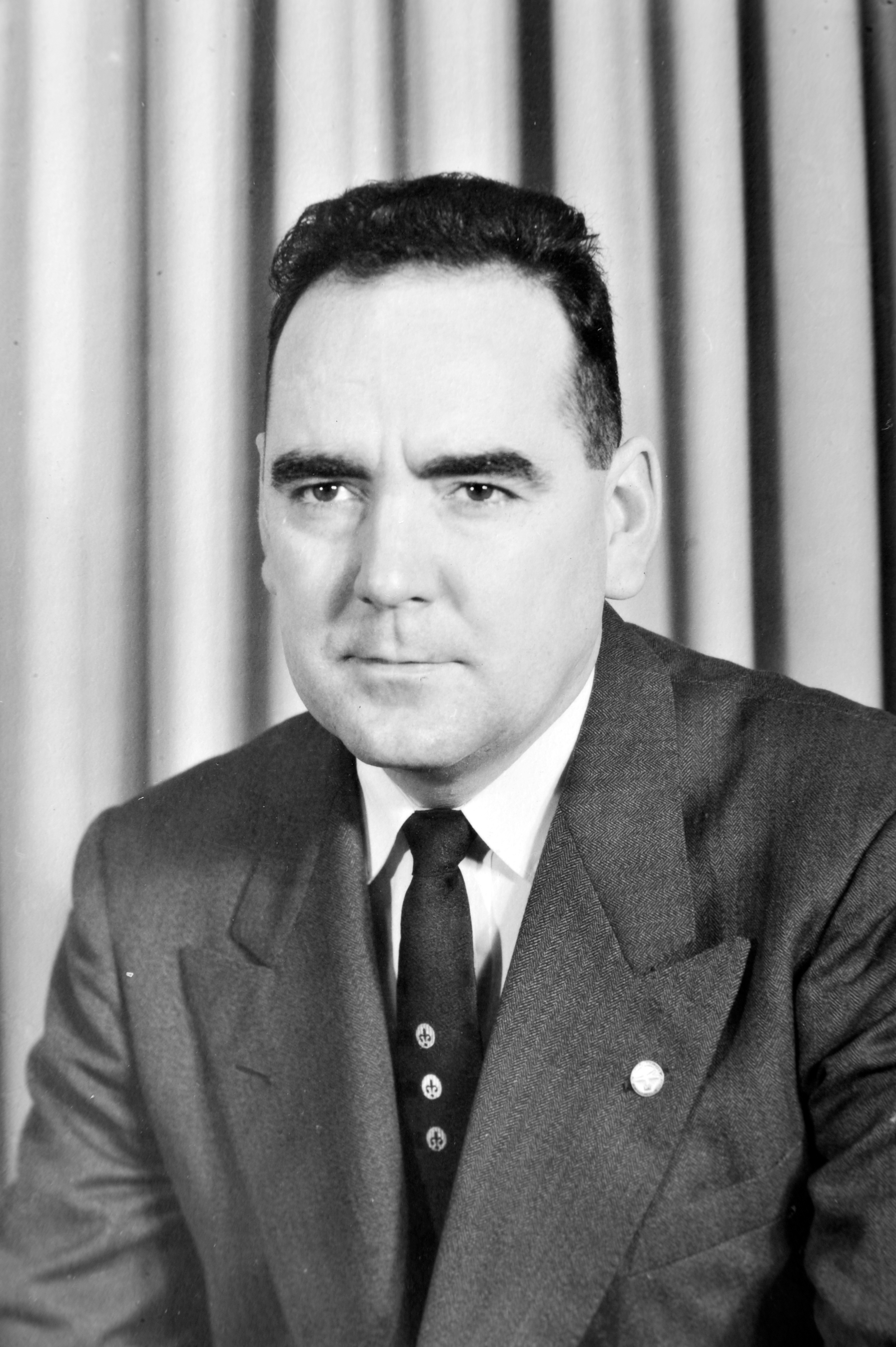 R Corbeil
